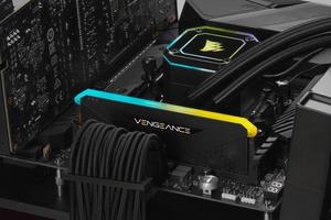 CORSAIR VENGEANCE RGB RS