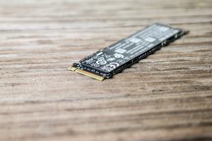 Intel SSD 760p