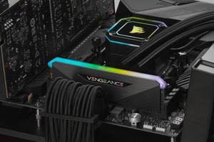 CORSAIR VENGEANCE RGB RT