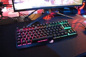 ASUS und Dancop auf der DreamHack 2017