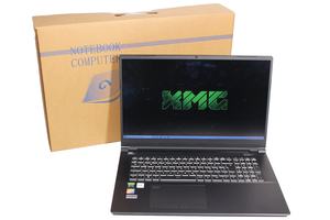 XMG PRO 17 E21 im Test