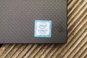 Auch beim Dell XPS 13 2-in-1 gilt: Wo Core i7 drauf steht, ist nur ein Core m drin