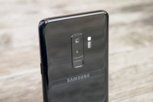 Das Samsung Galaxy S9+ verfügt über die Dual-Kamera-Lösung des Galaxy Note 8, das kleinere Galaxy S9 muss mit einer Kamera auskommen