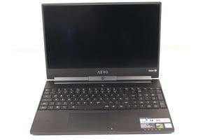 Gigabyte Aero 15 im Doppelpack