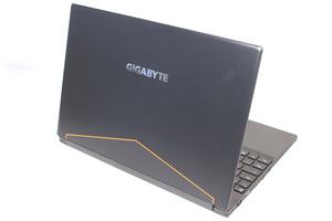 Gigabyte Aero 15 im Doppelpack