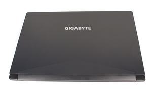 Gigabyte Aero 15 im Doppelpack