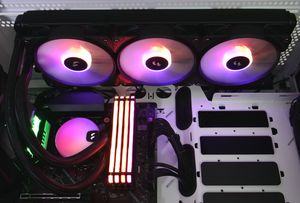 Fractal Design Lumen S24 RGB und Lumen S36 RGB