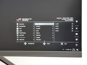 ASUS XG35VQ