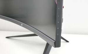 ASUS XG35VQ