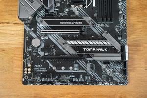 MSI MAG B460 TOMAHAWK