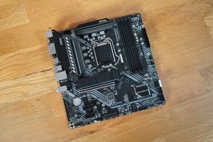 MSI MAG B460M BAZOOKA