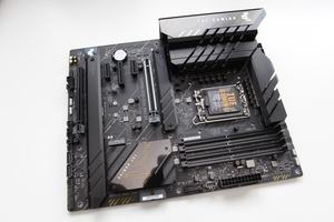 ASUS TUF Z690-Plus WIFI D4