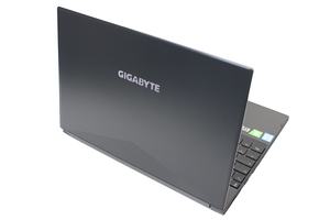 Gigabyte Aero 15 mit NVIDIA GeForce RTX 2070 Max-Q