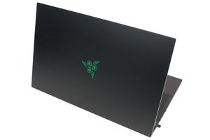 Razer Blade Pro 17 2021 im Test