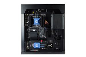 Calyos Fanless Workstation