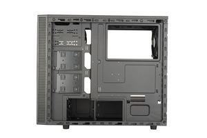 Cooler Master MasterBox E300L und MasterBox E500L