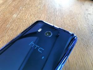 HTC U11