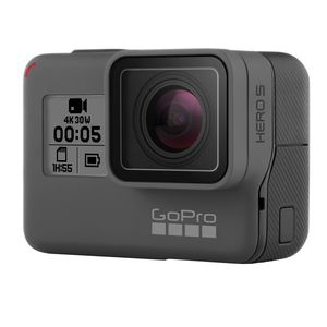 Die GoPro Hero 5 Black ermöglicht Aufnahmen in 4K bei 30 FPS und kann per Sprache gesteuert werden.