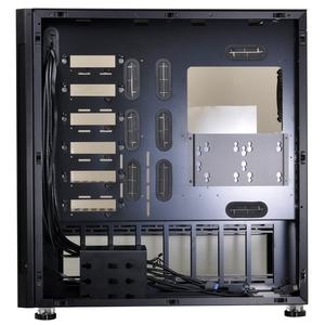 Lian Li PC-V3000