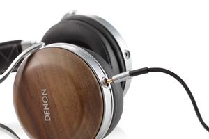 Denon AH-D7200