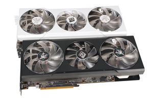 PowerColor Radeon RX 6700 XT Hellhound Spectral White im Kurztest