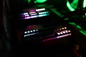 Corsair Dominator Platinum RGB DDR4-3600 C18 (CMT16GX4M2C3600C18)