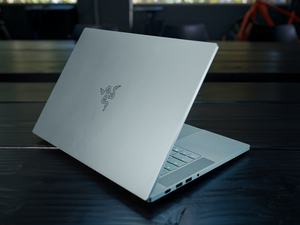 Razer Blade 15 Mercury White Limited Edition