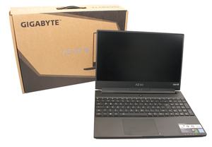 Gigabyte Aero 15X v8