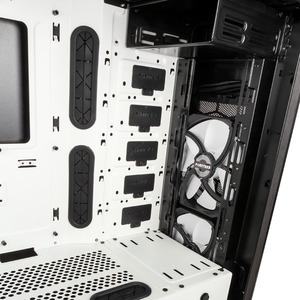 Phanteks Halos, Halos Lux und Enthoo Pro M Special Edition