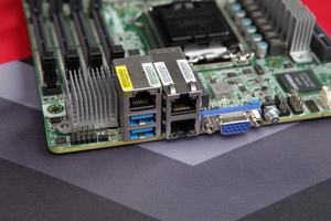 ASRock Rack E3C256D4I-2T