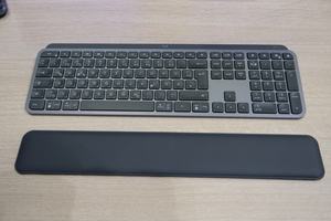 Logitech MX Master 3 und MX Keys