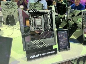 ASUS AM5-Mainboards zur Gamescom