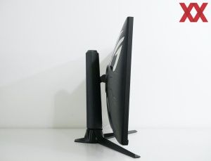 ASUS XG32UQ