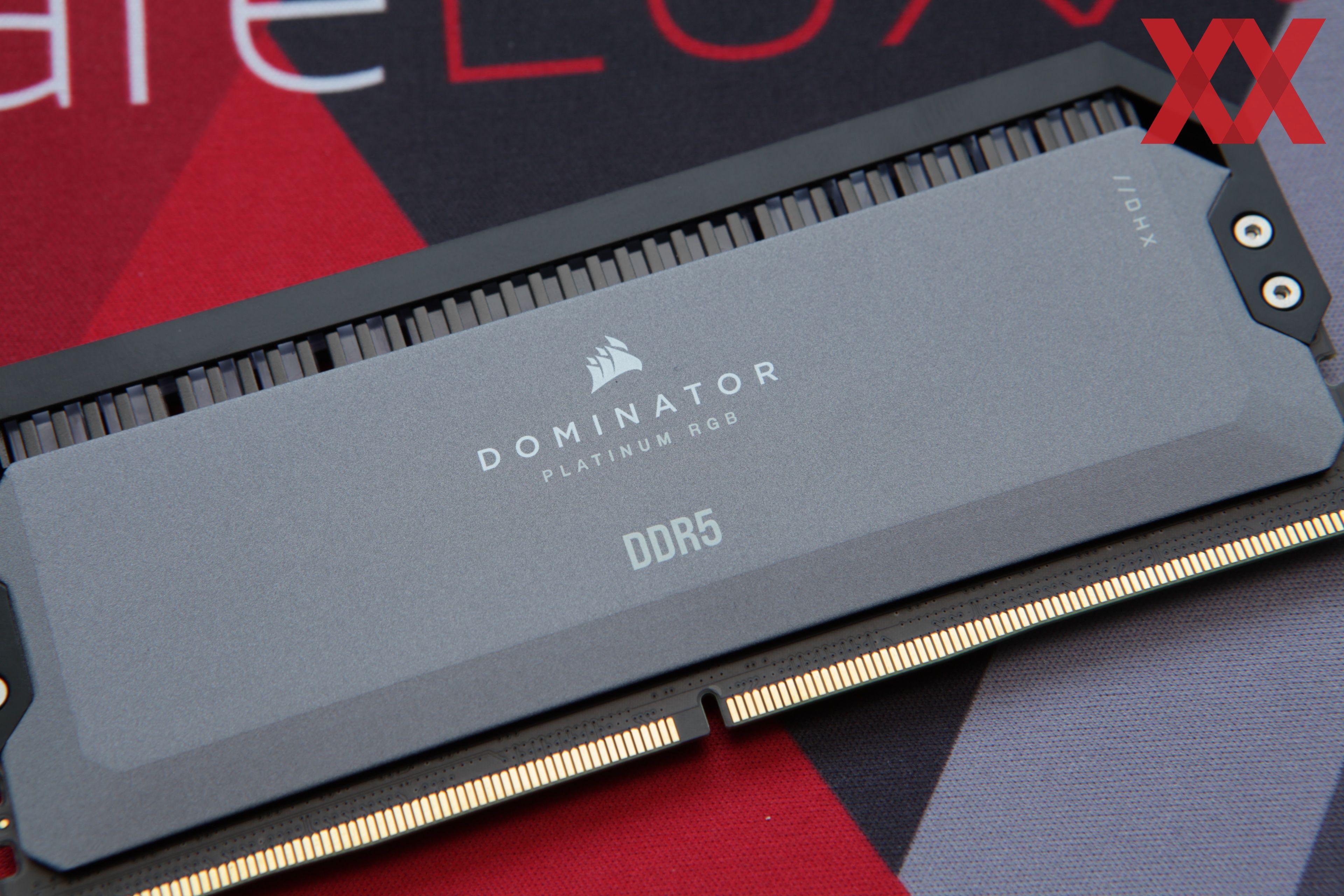 corsair-dominator-platinum-rgb-ddr5-6000-2_3840px.jpg