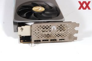 ZOTAC Gaming GeForce RTX 4090 AMP Extreme AIRO