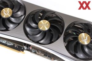 ZOTAC Gaming GeForce RTX 4090 AMP Extreme AIRO