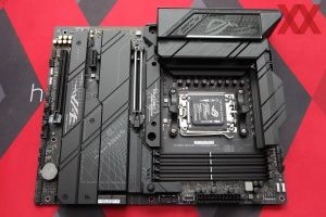 ASUS ROG Strix X670E-F Gaming Wifi