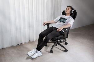 ROG Destrier Ergo Gaming Chair