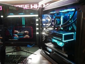 ASUS ROG Hyperion GR701