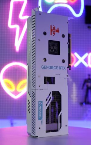 Inno3D GeForce RTX 4060 & 4070 mit verstecktem Anschluss