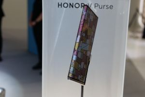 Honor V Purse