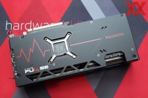 Sapphire Radeon RX 7700 XT Pulse