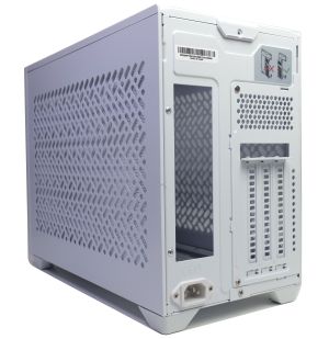 Cooler Master NR200P V2