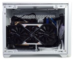 Cooler Master NR200P V2