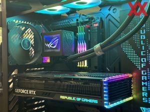 ASUS ROG Maximus Z790 Hero BTF und ROG Strix GeForce RTX 4090 BTF OC