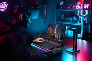 ASUS ROG Strix SCAR 2024