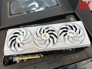 Sapphire Pure AMD Radeon RX 7700 XT Frostpunk 2 Edition