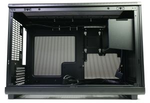 Lian Li & DAN Cases A3-mATX