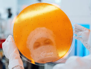 Infineon 300-mm-Wafer mit nur 20 µm Dicke