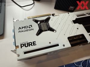 Radeon RX 9070 (XT)